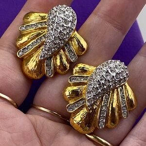 💛 Vintage Butler Gold Plated Fan Crystal Clip On Earrings